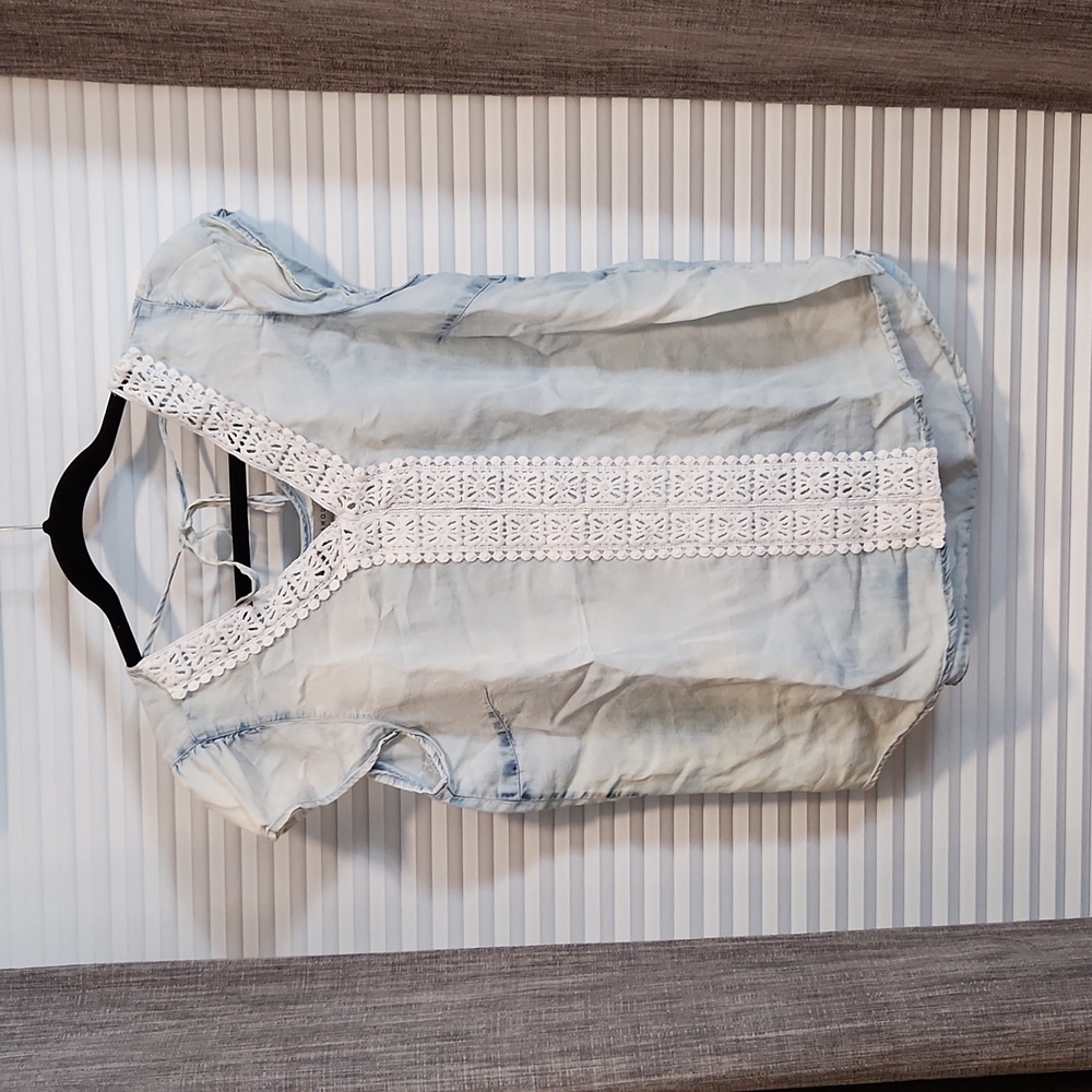 Denim Cap-sleeve shirt